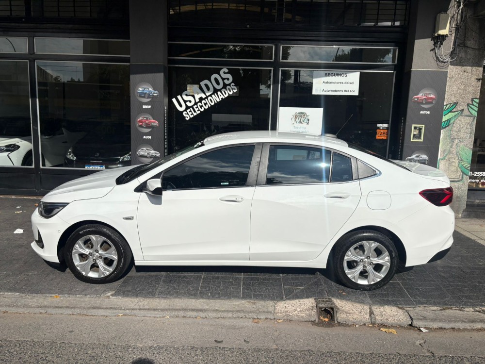 Chevrolet Onix Premier — foto 10